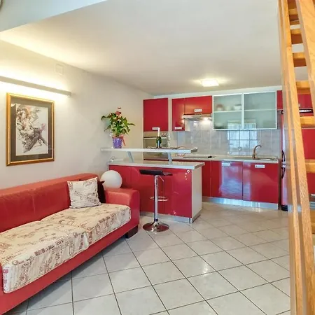 Mala Jela Apartman *